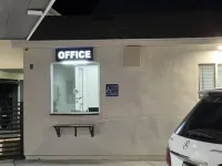 Erth Inn by Aga Bell Gardens