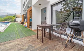 Yeosu Sea&Blue Family Pension