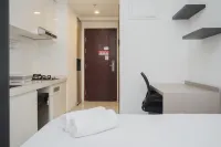 Fully Furnished with Tidy Design Studio at Sky House BSD Apartment Các khách sạn ở Cisauk