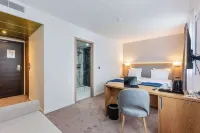 Brit Hotel Privilège Paris Rosny-Sous-Bois Hotels in Rosny-sous-Bois