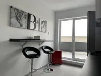 Unique Penthouse Lakeview W19 Hoteles en Roșu