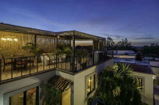 Pied à Terre at Casitas Aparicio