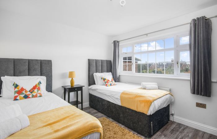 Gravesend 3 Beds by Jada Homes
