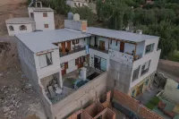 La Llama Negra Hotels in Tilcara