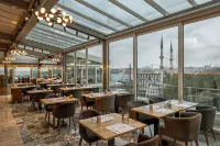 Port Bosphorus - breakfast