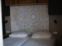 Nice Hill Lodge, 2 Bathrooms, Near Maastricht