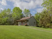 Autumn Ridge Cottages Hotels in Rockbridge County
