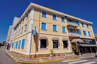 Grande Hotel Bragança فنادق في براغانكا باوليستا