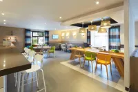 Campanile le Mans Sud - Arnage Hotels in Sarthe