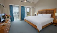Divi Southwinds Beach Resort Hoteles cerca de Globe Drive-In