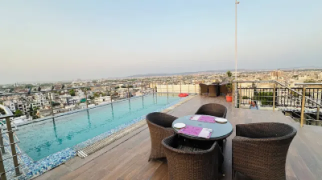 레젠타 센트럴 자이푸르  호텔