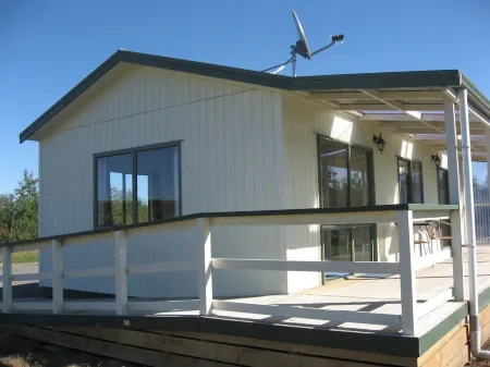 Bluebell Lodge and Cottage