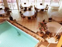 Pretoria North Lodge Hotels near Sinoville