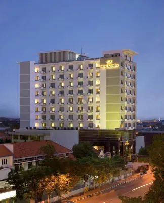 Hotel Santika Pandegiling - Surabaya Hotels in Tegalsari