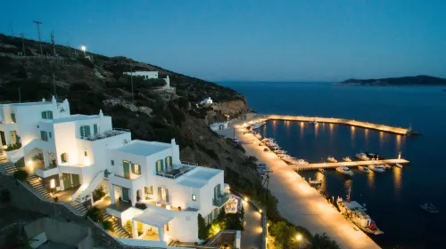 Niriedes Hotel - 4-Star