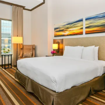 Hilton Dallas/Park Cities Отели рядом с Аэропорт Лав-Филд