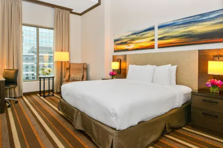 Hilton Dallas/Park Cities Отели рядом с достопримечательностью «Meadows Museum of Art»