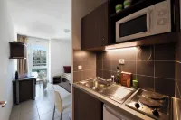 Garden & City Toulon - พร้อมWifi