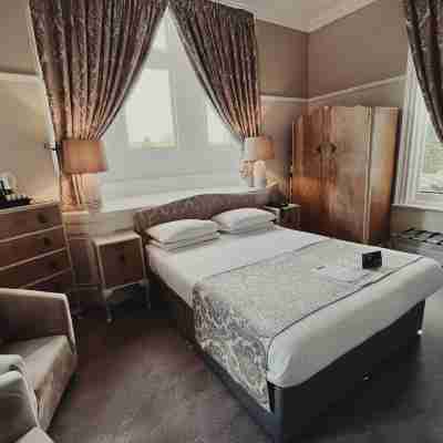 Cave Castle Hotel Rooms