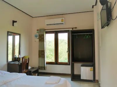 Pattana Resort Hotell i Song Salung