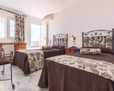 Hotel la Parrita Hotels in Rota