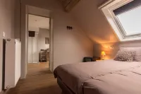 Oud Gemeentehuis Hotels in Roeselare