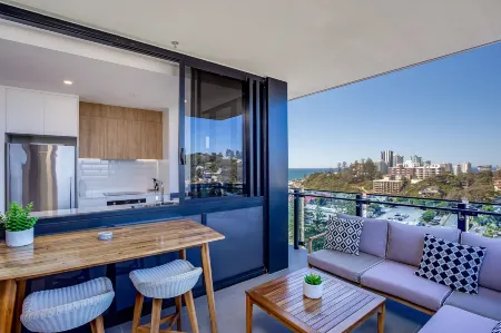 Iconic Kirra Beach Resort Отели рядом с достопримечательностью «Пойнт Дангер»