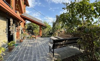 Nar-Bis Hotel