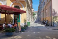 Old City Romantic Studios - Lejligheder