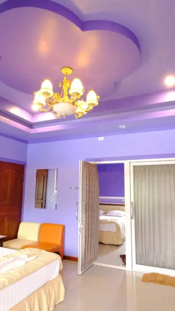 ห้องครอบครัวสองห้องนอนพร้อมห้องน้ำในห้อง