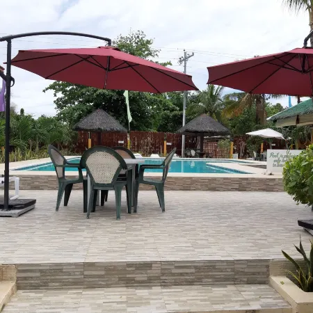 Slam's Garden Dive Resort