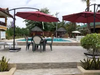 Slam's Garden Dive Resort - Pools