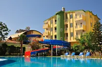 Melissa Garden Apart Hotel - Beach