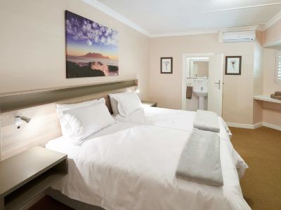 Outeniqua Inn