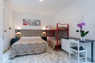Hotel Saint Tropez - Pineto Hotels in Pineto