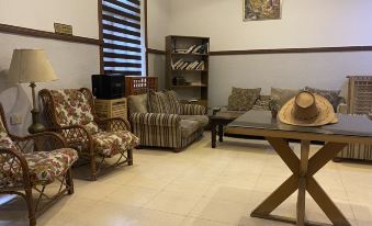 New Park Hotel