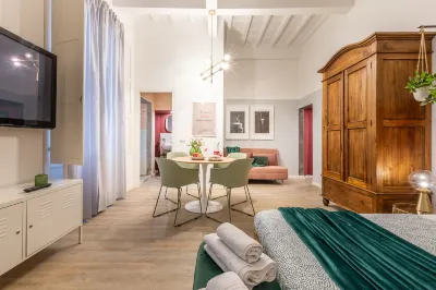 Wine Apartments Florence Vernaccia Hotels in San Niccolo