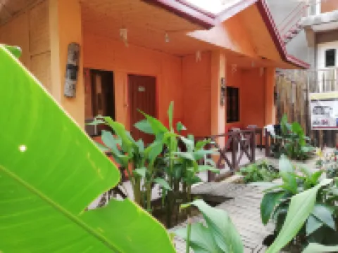 Forest Inn