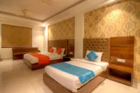 Hotel the Vegas Hotels in New Delhi