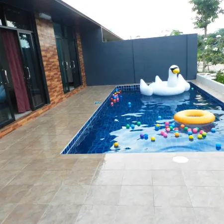 Cha-am Pool Station