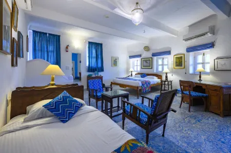 Neemrana's - Hill Fort - Kesroli