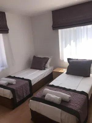 Villa Aurora