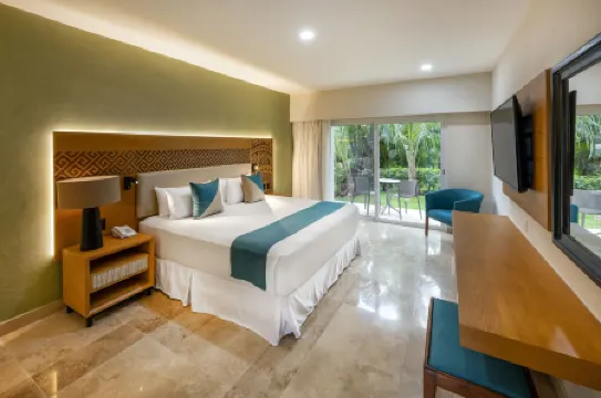 Viva Azteca by Wyndham, A Trademark All Inclusive Resort