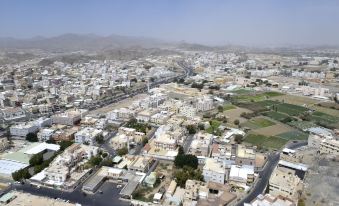 Awaliv International Hotel