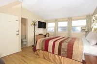 Gower Guest House - Bed and Breakfasts