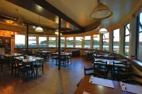 Glen Lyon Inn Hotels in Port Hardy