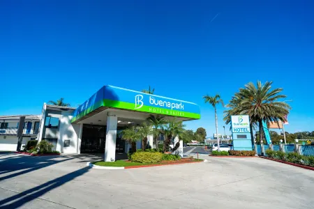 The Buena Park Hotel & Suites Отели рядом с достопримечательностью «Jain Centre of Southern California»