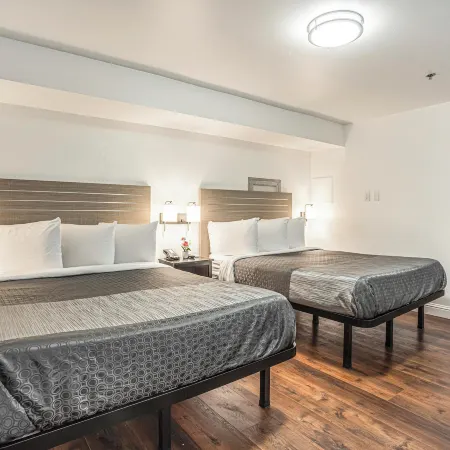 The Greens Hotel on Del Paso