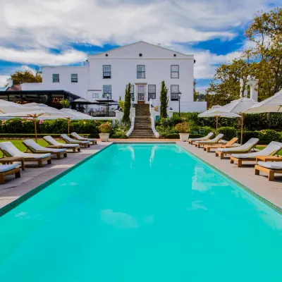 The Alphen Boutique Hotel & Spa Hotel dekat Taman Wynberg