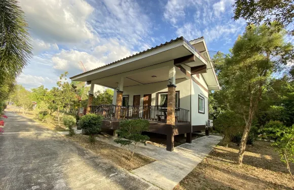 甲米布朗安達曼酒店